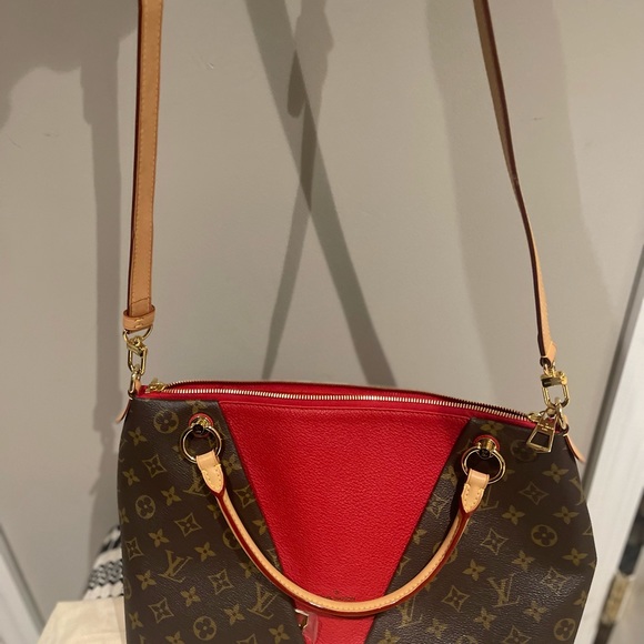 Authentic LV - Picture 4 of 7